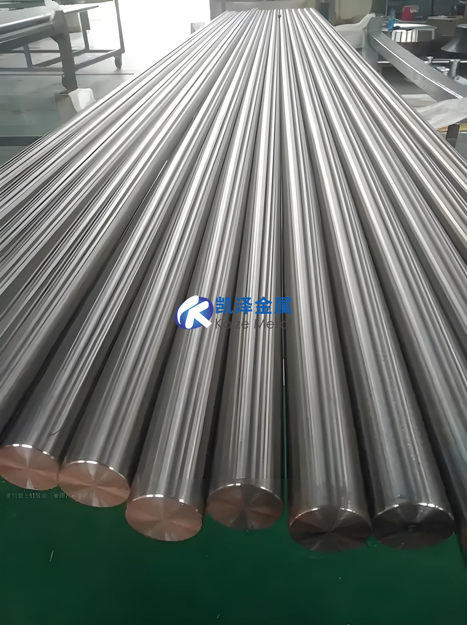 鈦合金棒應(yīng)用新突破:從精密制造到綠色能源的六大創(chuàng)新領(lǐng)域